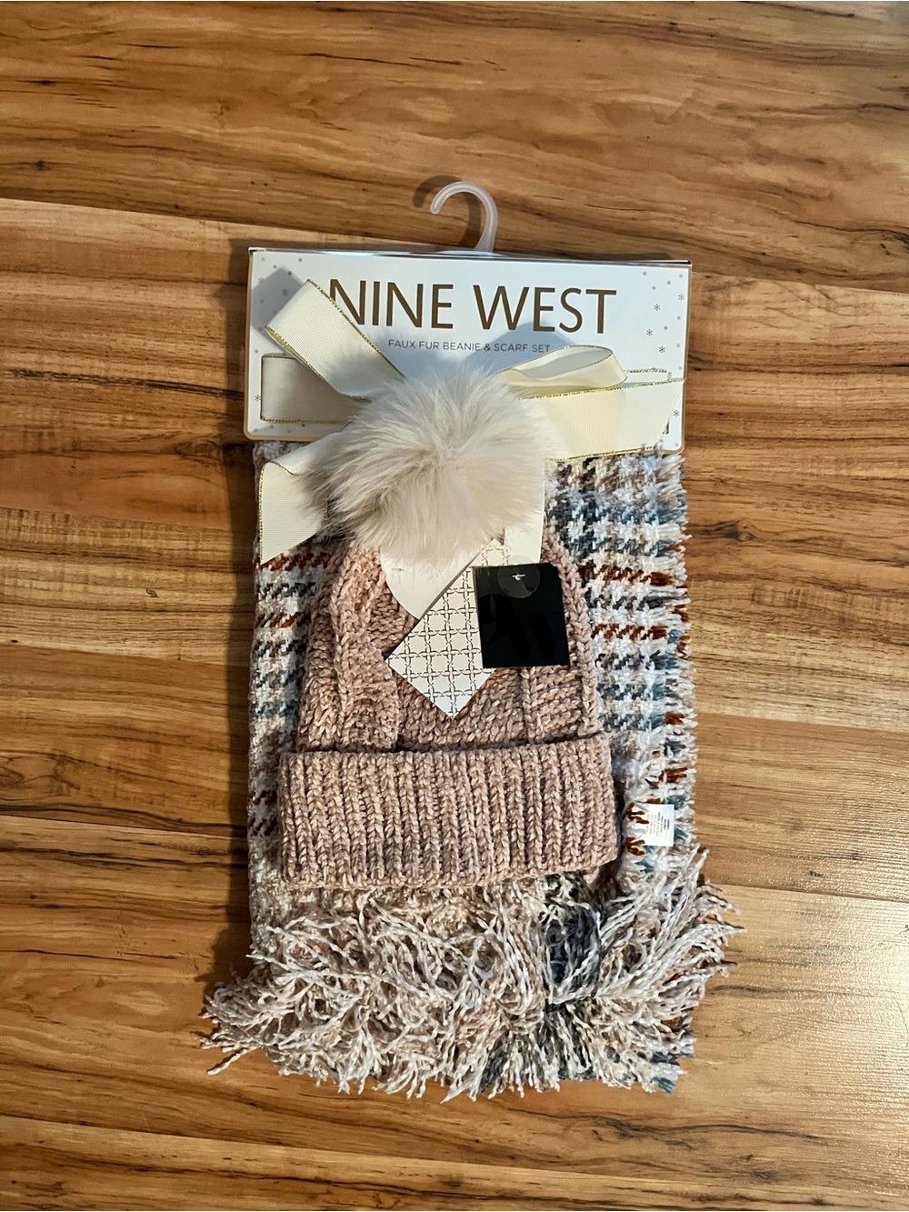 NWT Nine West Beanie Scarf Set Faux Fur Pom Plaid Winter Gift Set